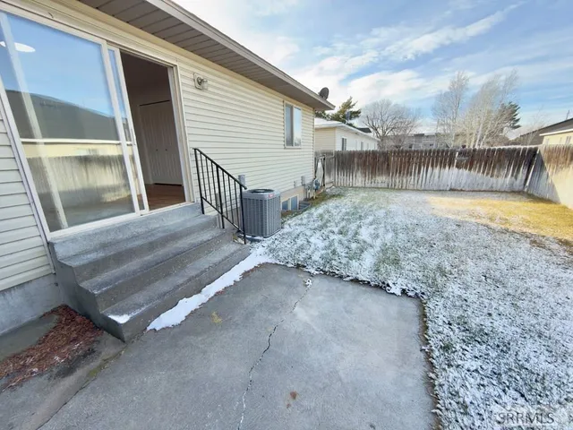 $380,000 | 1504 Falcon Drive, Ammon, ID 83406