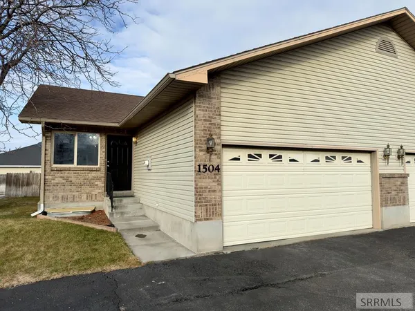$350,000 | 1504 Falcon Drive, Ammon, ID 83406