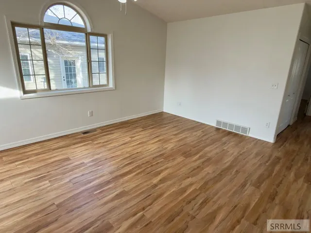 $380,000 | 1504 Falcon Drive, Ammon, ID 83406