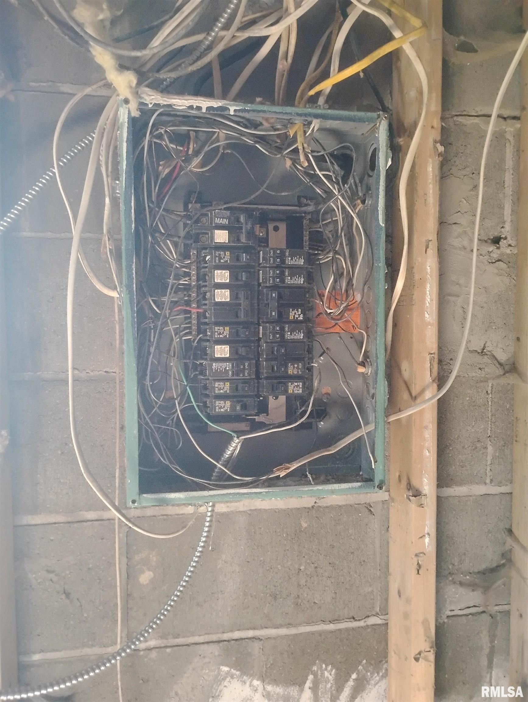 5617 West Rt 24 Bypass Street Peoria, IL 61607 - Photo 20 of 21