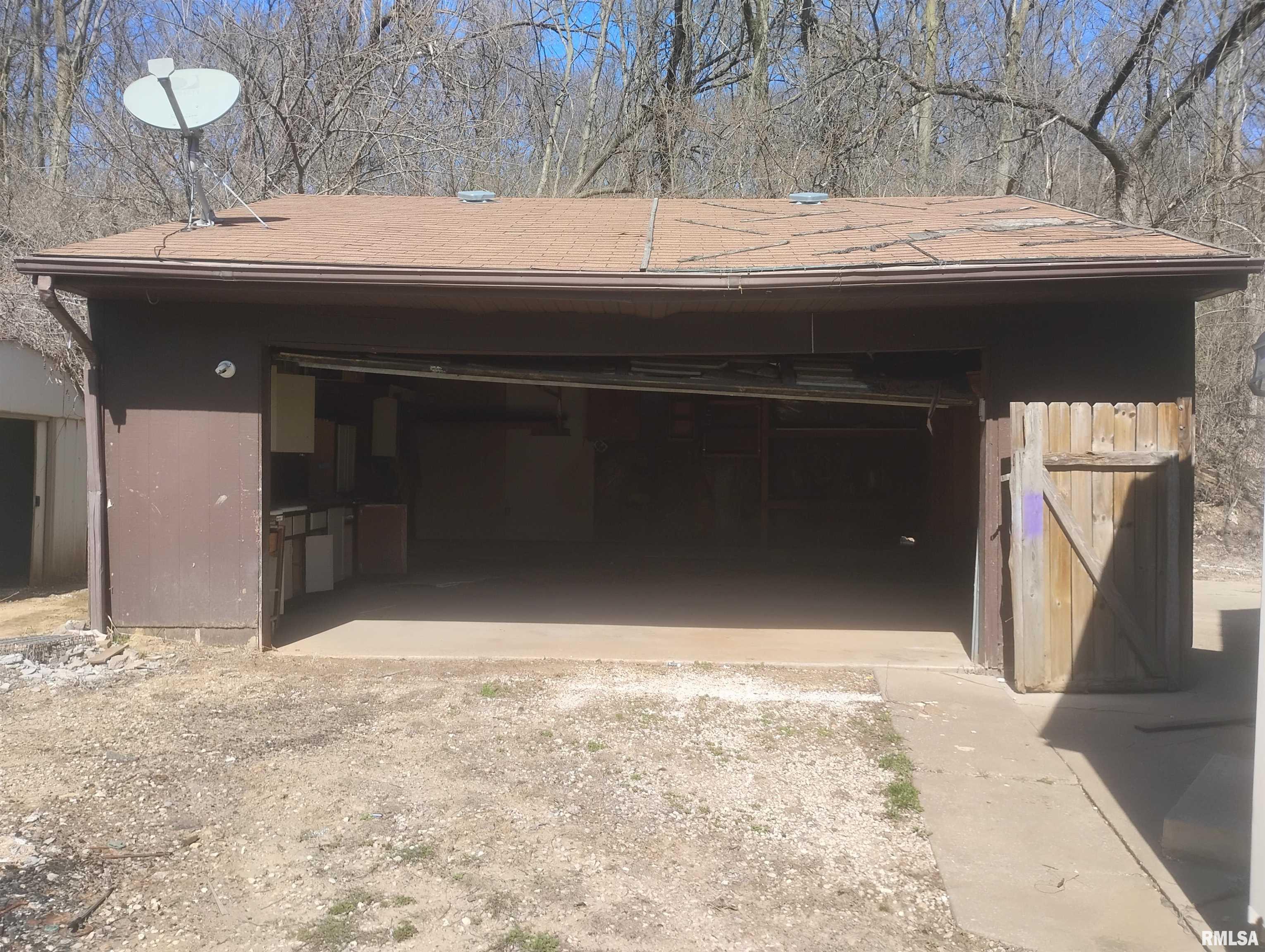 5617 West Rt 24 Bypass Street Peoria, IL 61607 - Photo 5 of 21