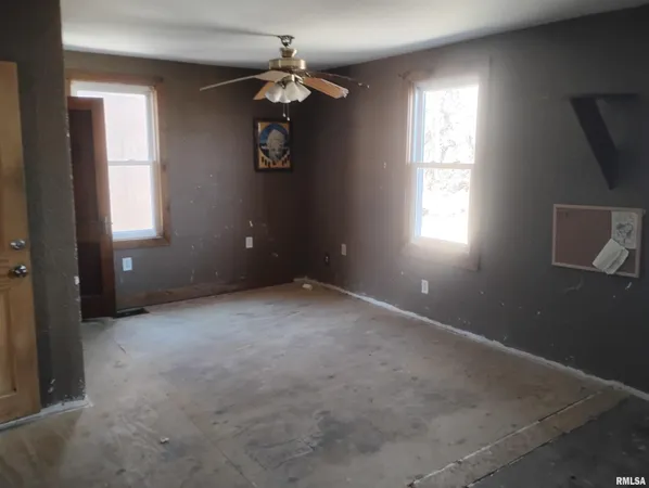$39,900 | 5617 West Rt 24 Bypass Street, Peoria, IL 61607