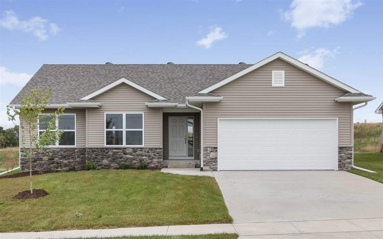32 Camden Road Iowa City, IA 52245 - Photo 1 of 25 Gallery Image 1