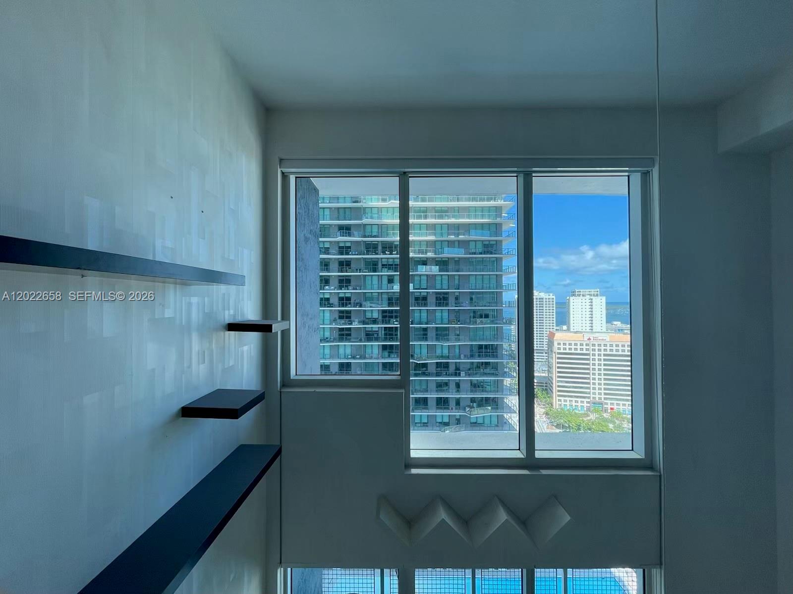 60 Southwest 13th Street, Unit 2210 Miami, FL 33130 - Photo 7 of 22