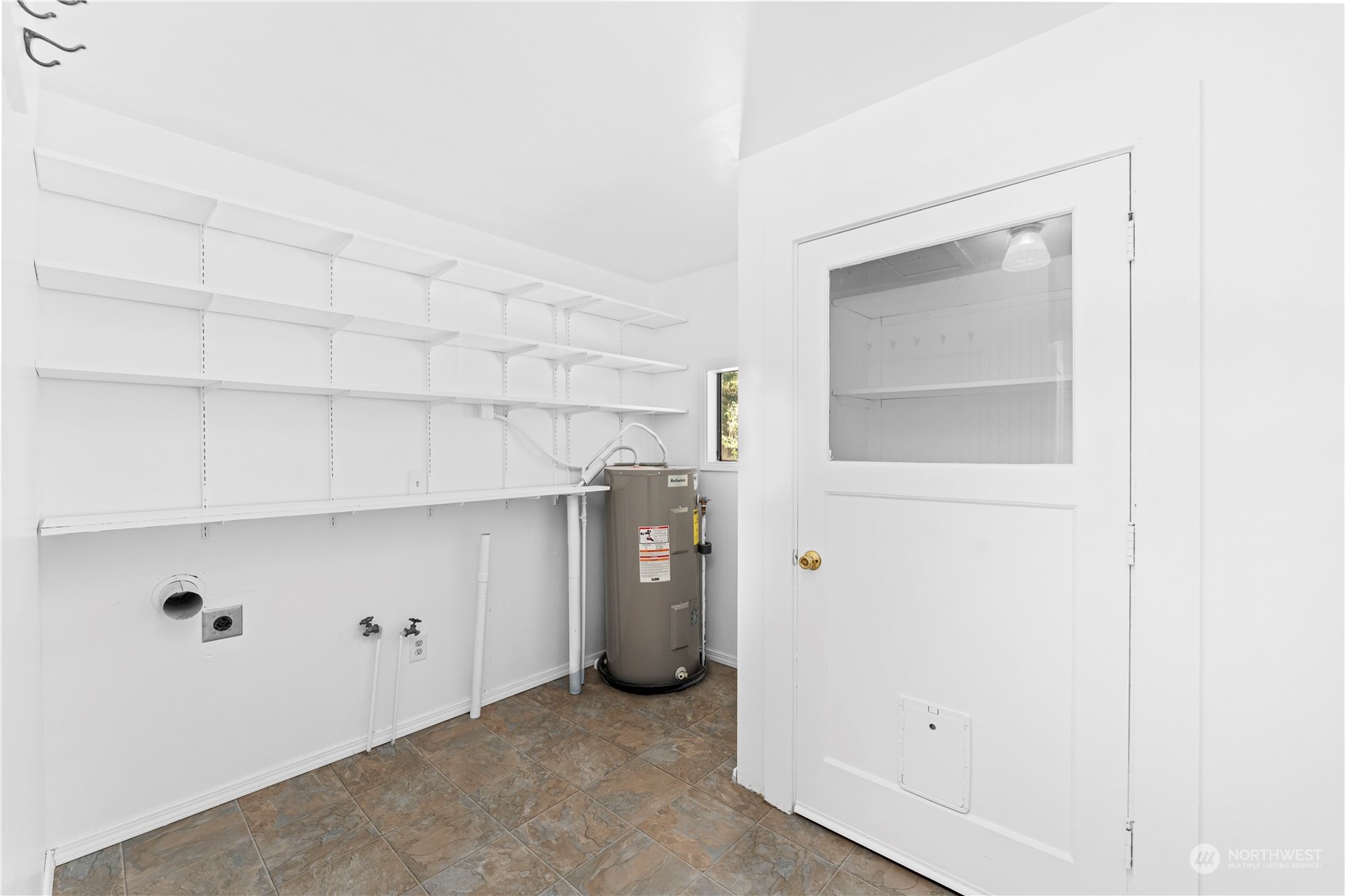 4189 Campbell Road Clinton, WA 98236 - Photo 27 of 39 Gallery Image 27