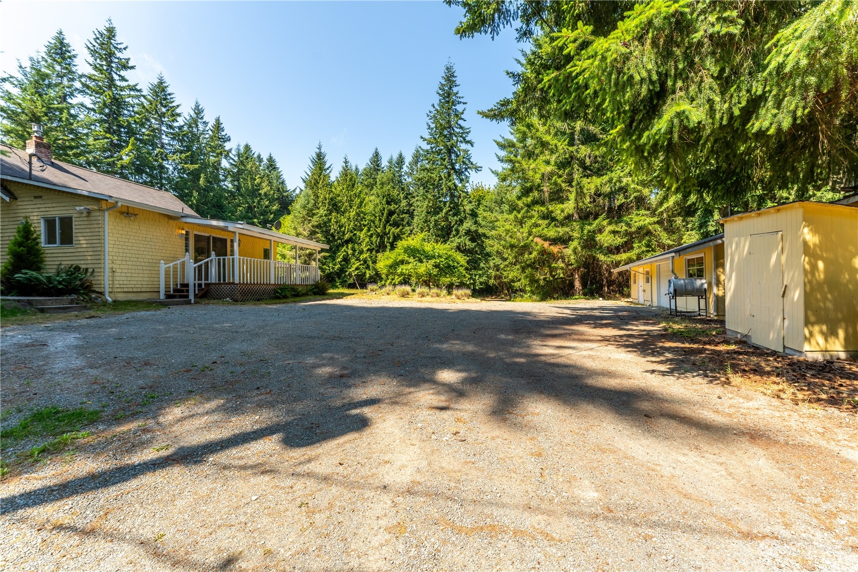 4189 Campbell Road Clinton, WA 98236 - Photo 30 of 39 Gallery Image 30