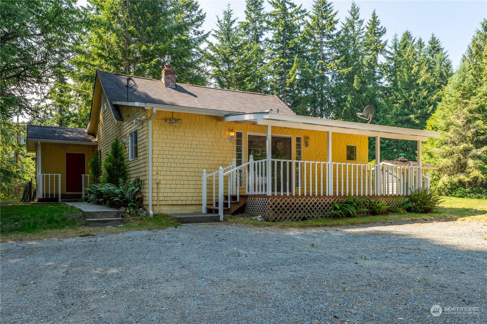 4189 Campbell Road Clinton, WA 98236 - Photo 31 of 39 Gallery Image 31