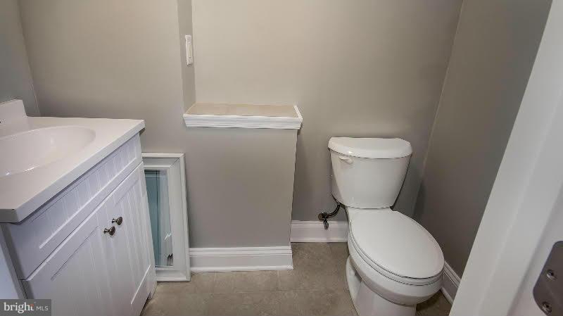 926 Coleridge Road Baltimore, MD 21229 - Photo 9 of 14 Basement Bathroom