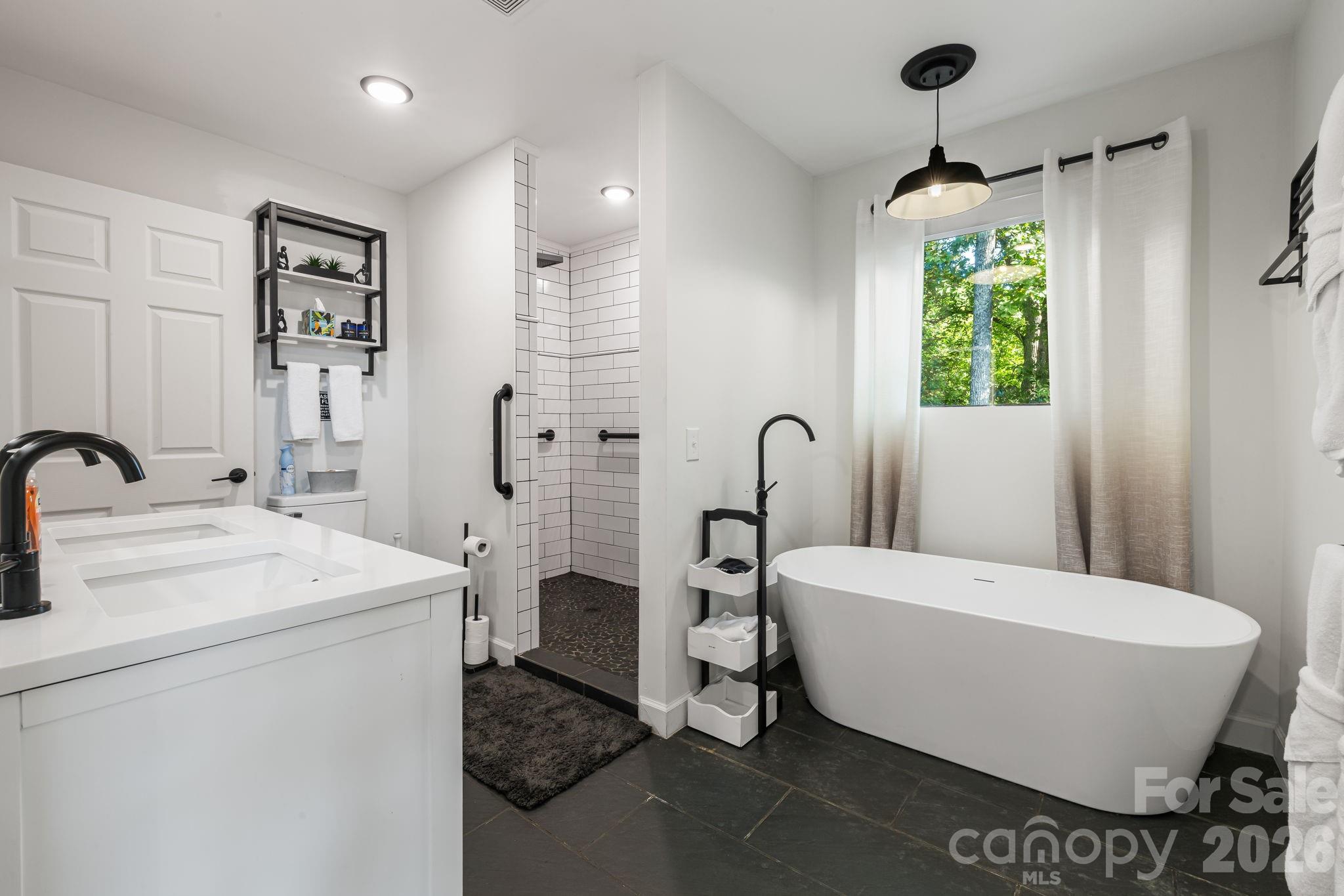 1016 Fontana Road Bryson City, NC 28713 - Photo 14 of 31 Gallery Image 14