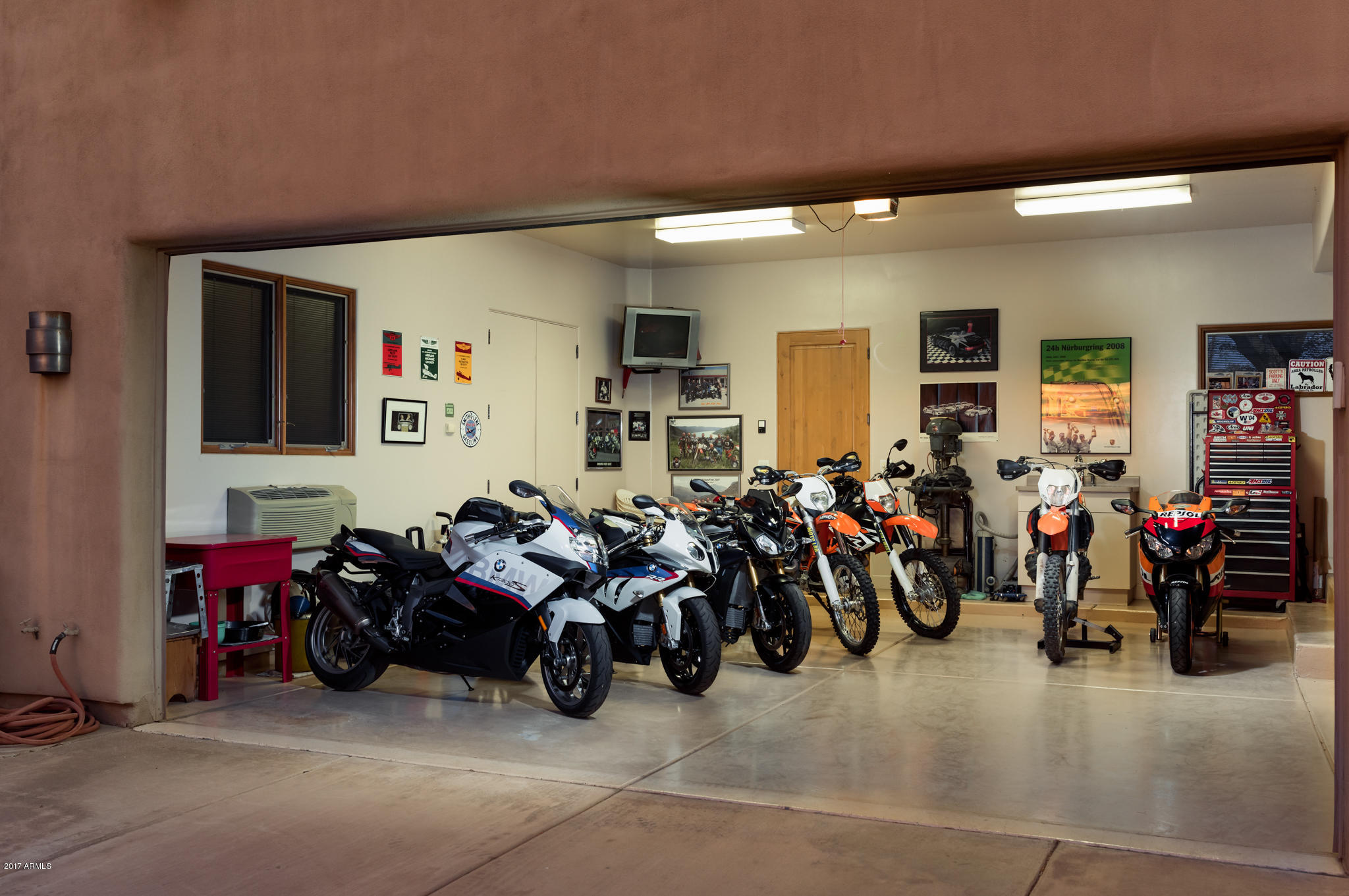 9701 East Happy Valley Road, Unit 13 Scottsdale, AZ 85255 - Photo 24 of 34 Garages & RV Gate