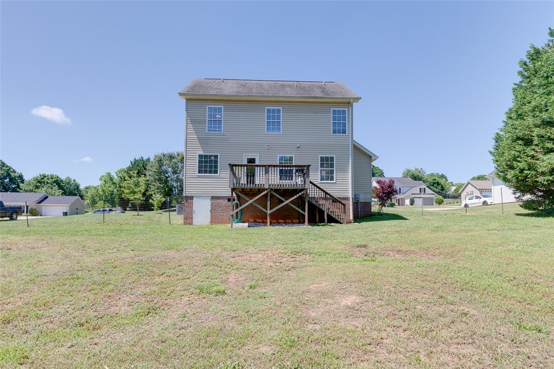 214 Brook Way Liberty, SC 29657 - Photo 27 of 30 Gallery Image 27
