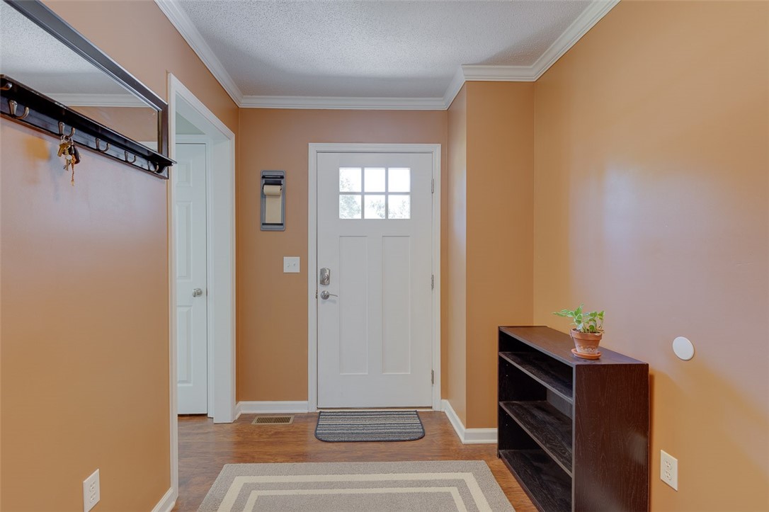 214 Brook Way Liberty, SC 29657 - Photo 5 of 30 Gallery Image 5