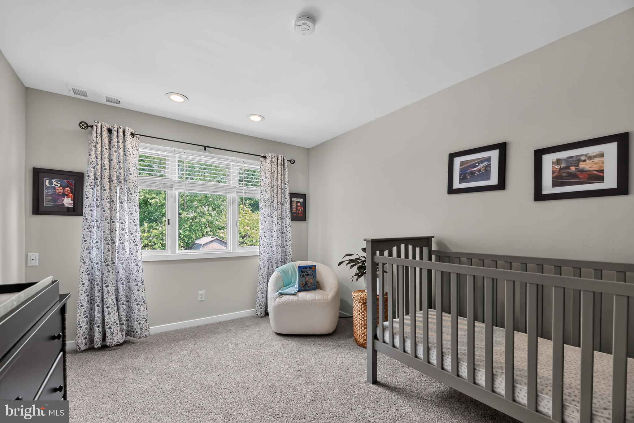9 Rittenhouse Square Sicklerville, NJ 08081 - Photo 36 of 54