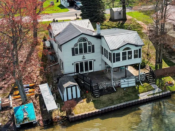 $460,000 | 2662 Lakeside Drive, Stanton, MI 48888