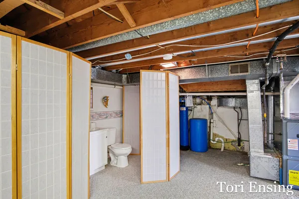 $460,000 | 2662 Lakeside Drive, Stanton, MI 48888