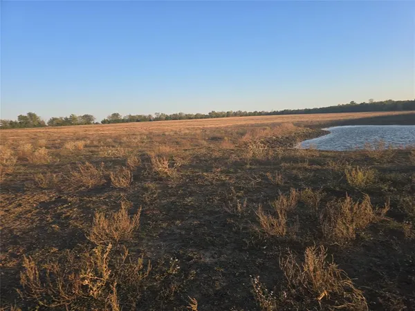 $437,500 | 801 County Road 36010, Honey Grove, TX 75446