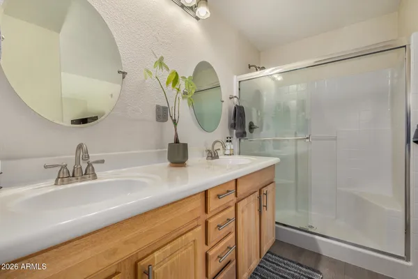 $298,800 | 920 East Devonshire Avenue, Unit 2027, Phoenix, AZ 85014