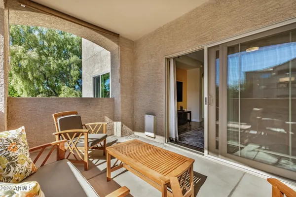 $298,800 | 920 East Devonshire Avenue, Unit 2027, Phoenix, AZ 85014