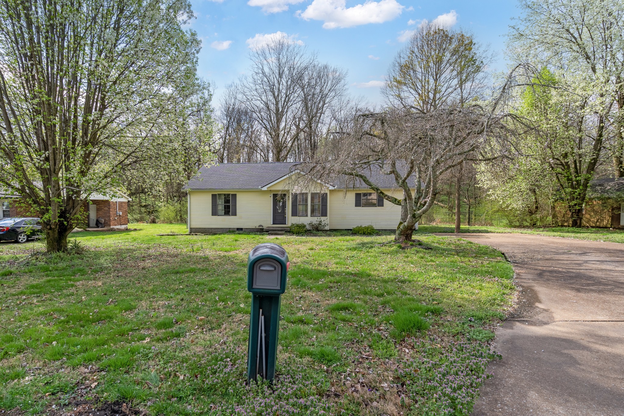 2041 Phillips Street Lewisburg, TN 37091 - Photo 1 of 36