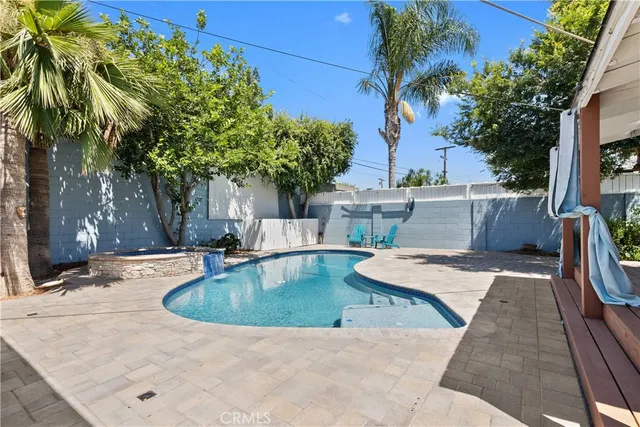 $899,000 | 6443 Bakman Avenue, North Hollywood, CA 91606