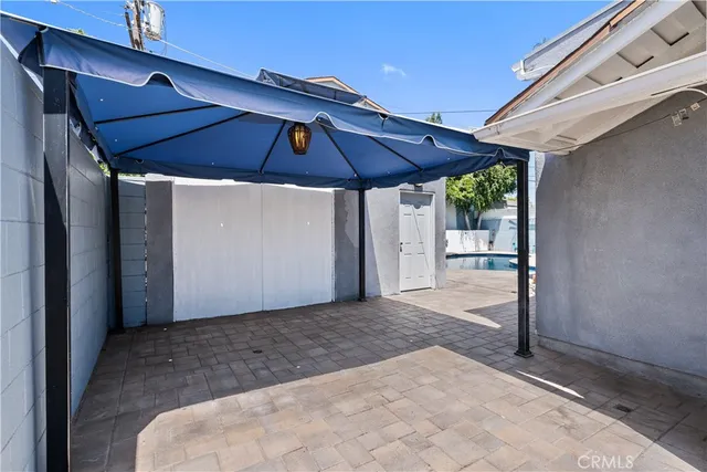 $899,000 | 6443 Bakman Avenue, North Hollywood, CA 91606