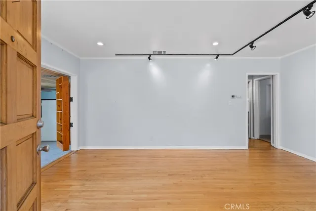 $899,000 | 6443 Bakman Avenue, North Hollywood, CA 91606