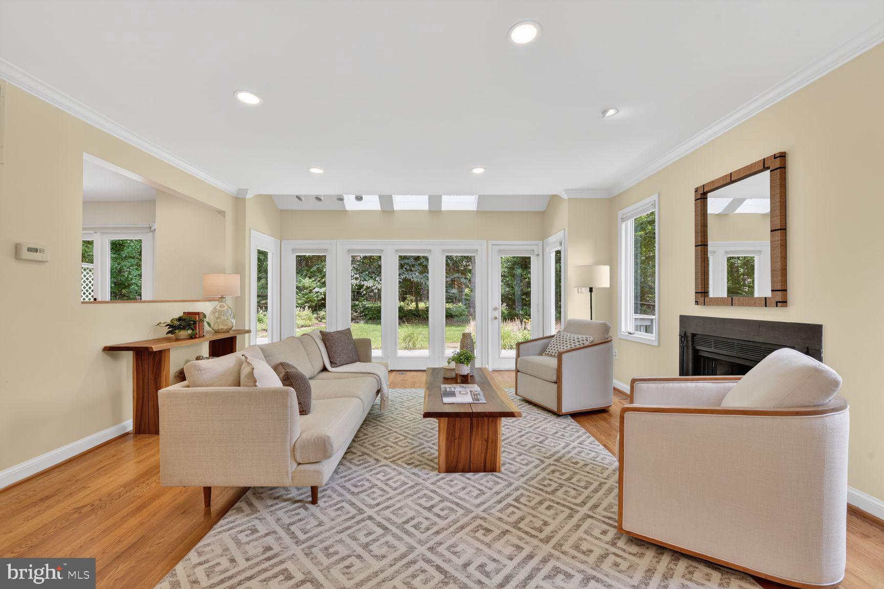 1579 Regatta Lane Reston, VA 20194 - Photo 15 of 50