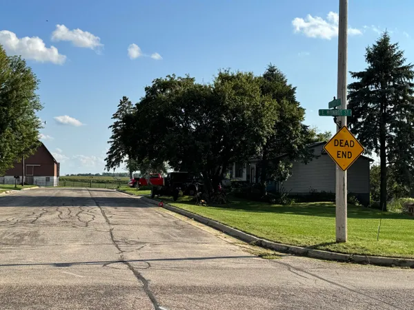 $38,000 | 418 Monroe Street East, Caledonia, MN 55921