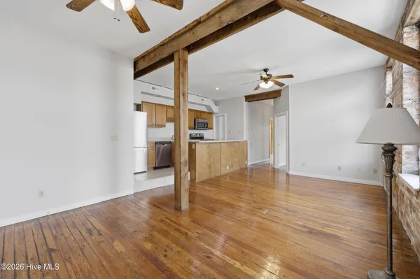 $2,200 | 603 East 2 E Colonial Avenue, Elizabeth City, NC 27909