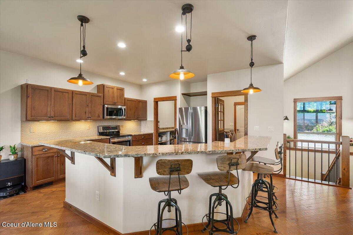 17378 North Freddi Road Rathdrum, ID 83858 - Photo 30 of 83 30-Kitchen