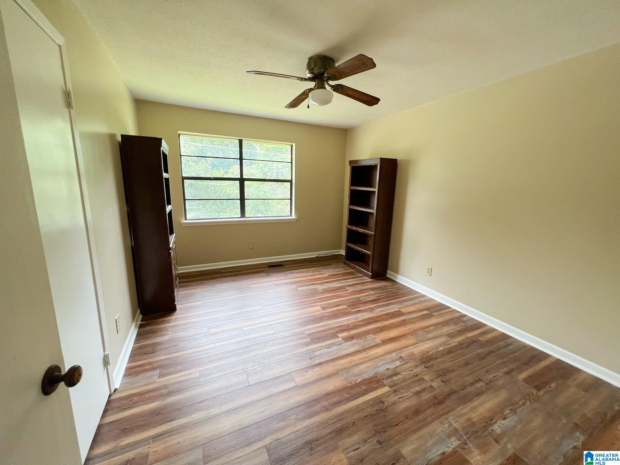 306 Hilltop Road Weaver, AL 36277 - Photo 5 of 9