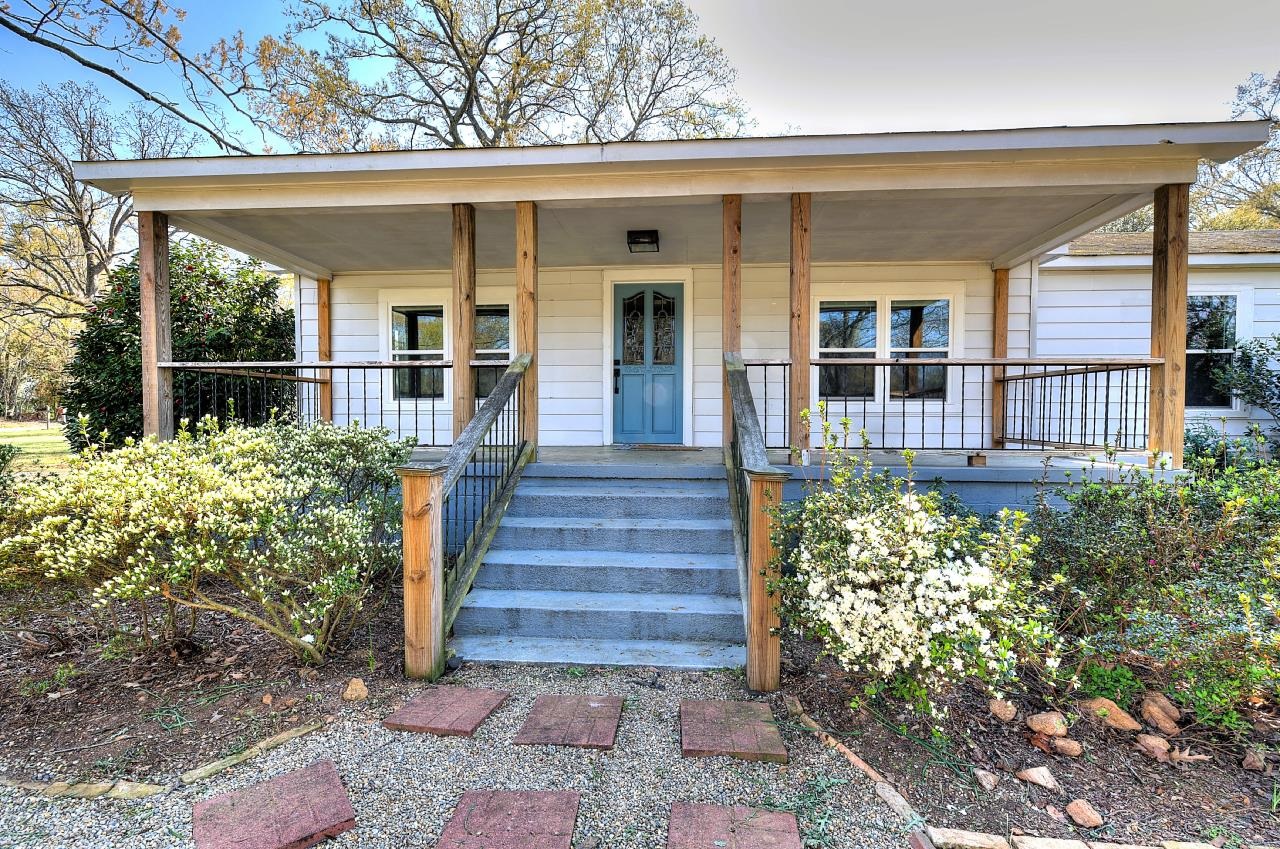 108 Piedmont Street Duncan, SC 29334 - Photo 2 of 50