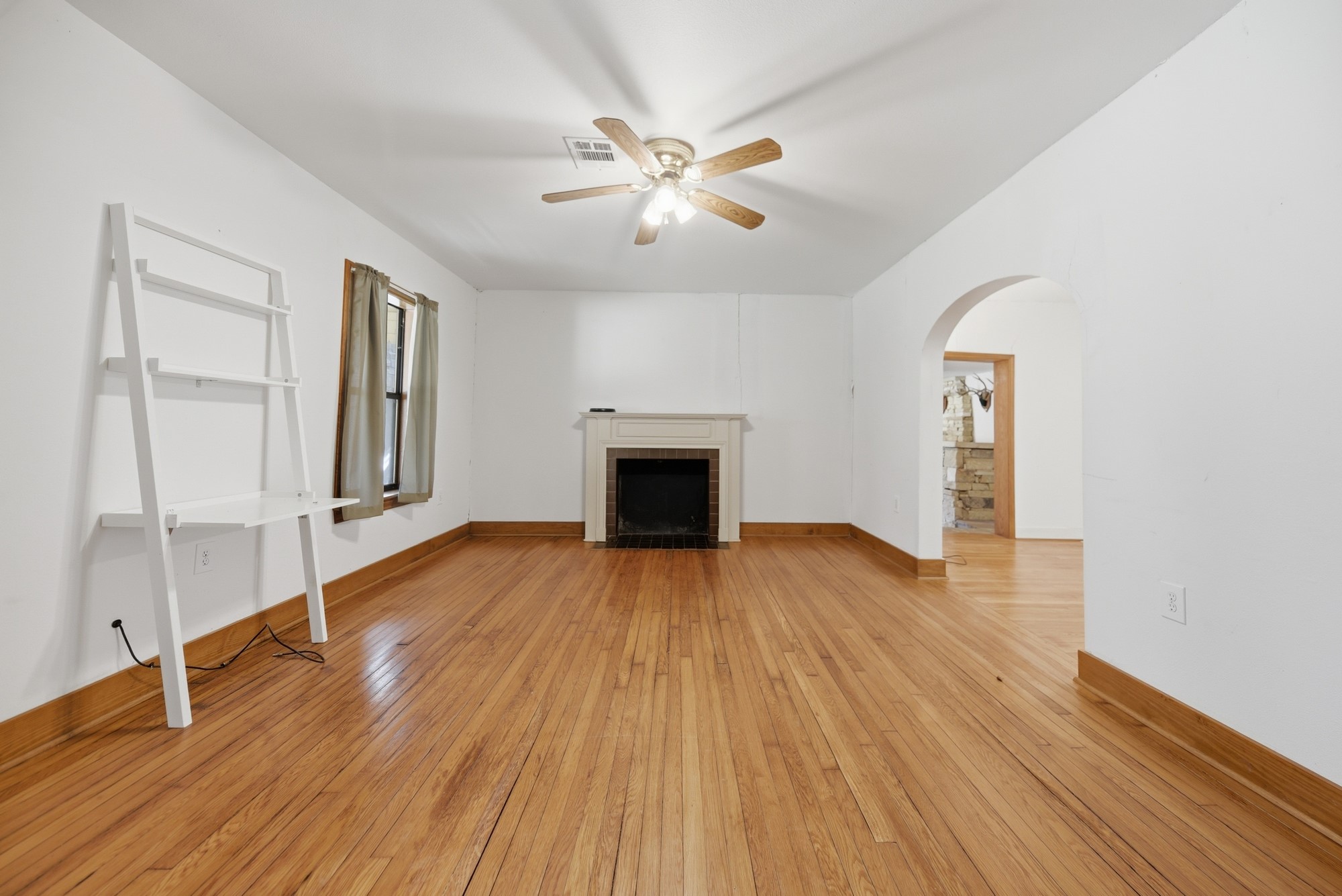 2514 Finke Road Round Top, TX 78954 - Photo 41 of 50 Right Side Living A