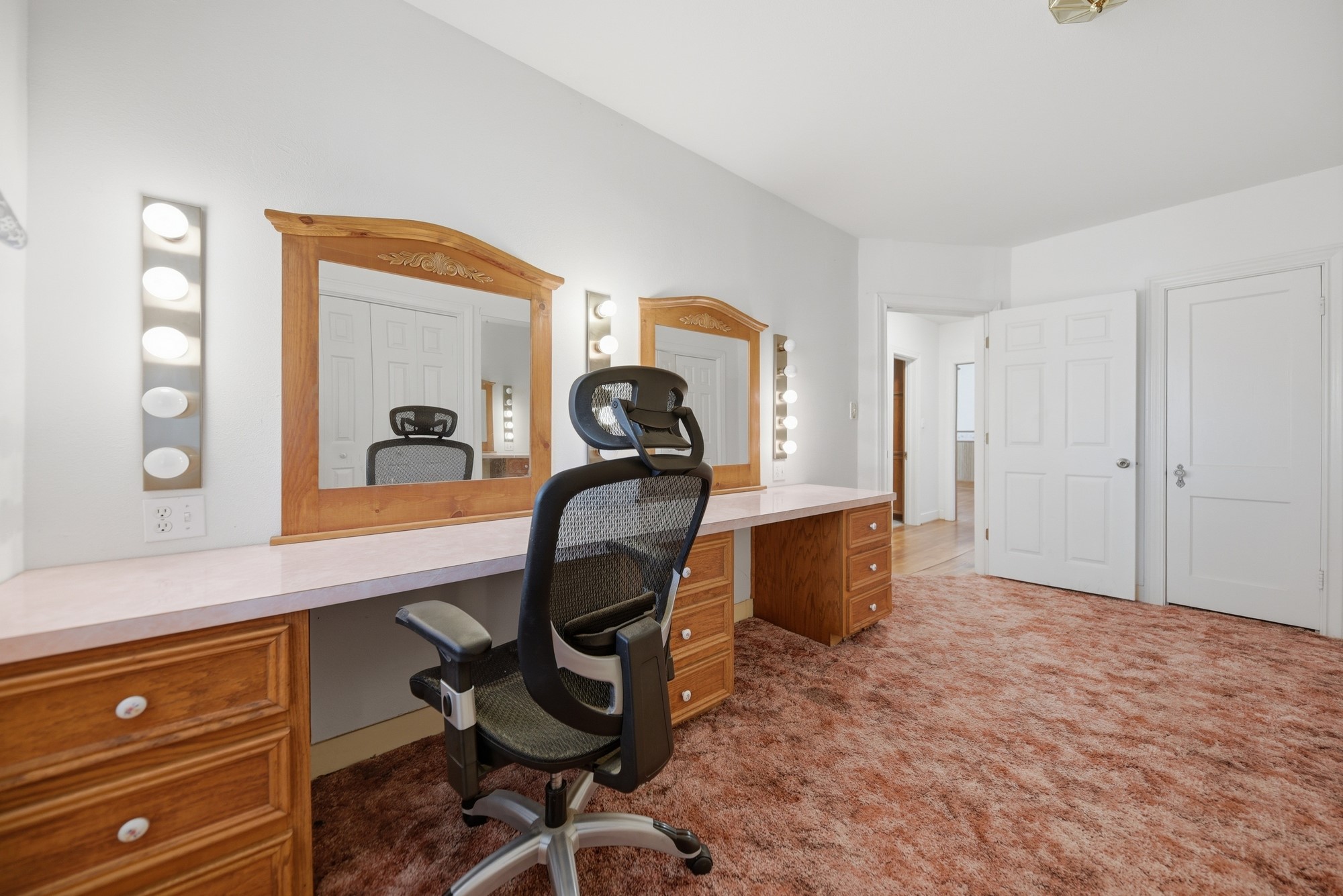 2514 Finke Road Round Top, TX 78954 - Photo 44 of 50 Right Side Vanity Room/Studio