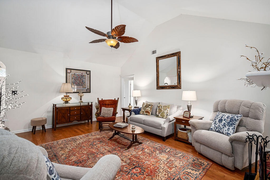 2686 New Hope Circle Hephzibah, GA 30815 - Photo 23 of 74 ©MeghannPadgett_2686NewHopeCircle-21