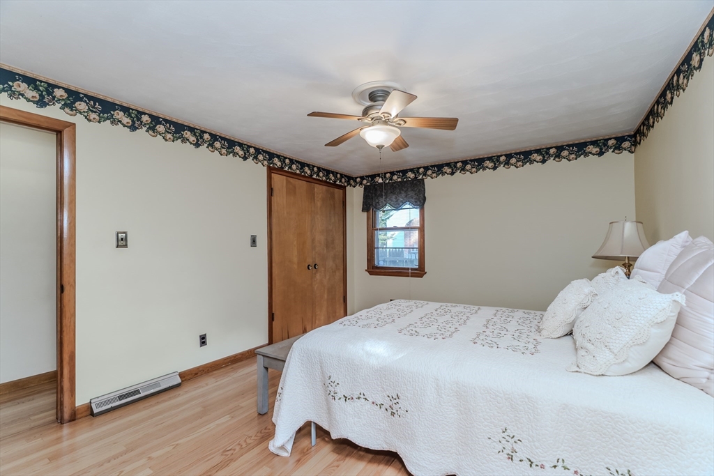 99 Rosewell Street Springfield, MA 01109 - Photo 14 of 33