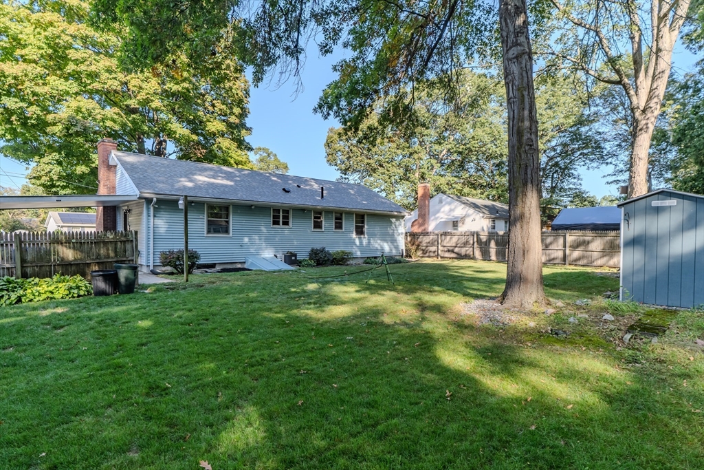 99 Rosewell Street Springfield, MA 01109 - Photo 27 of 33