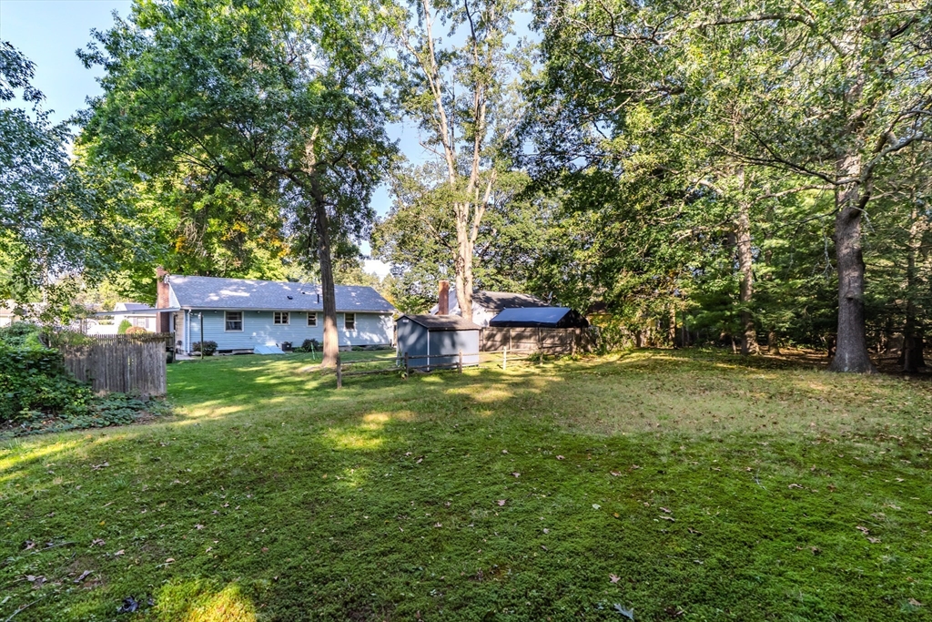 99 Rosewell Street Springfield, MA 01109 - Photo 30 of 33