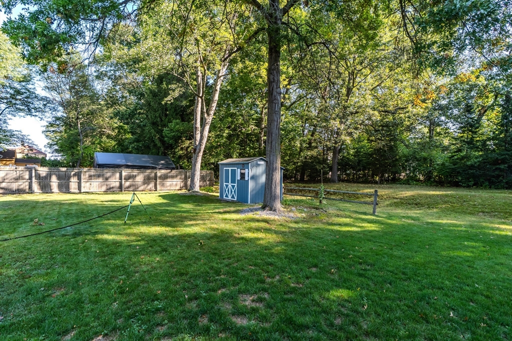 99 Rosewell Street Springfield, MA 01109 - Photo 33 of 33