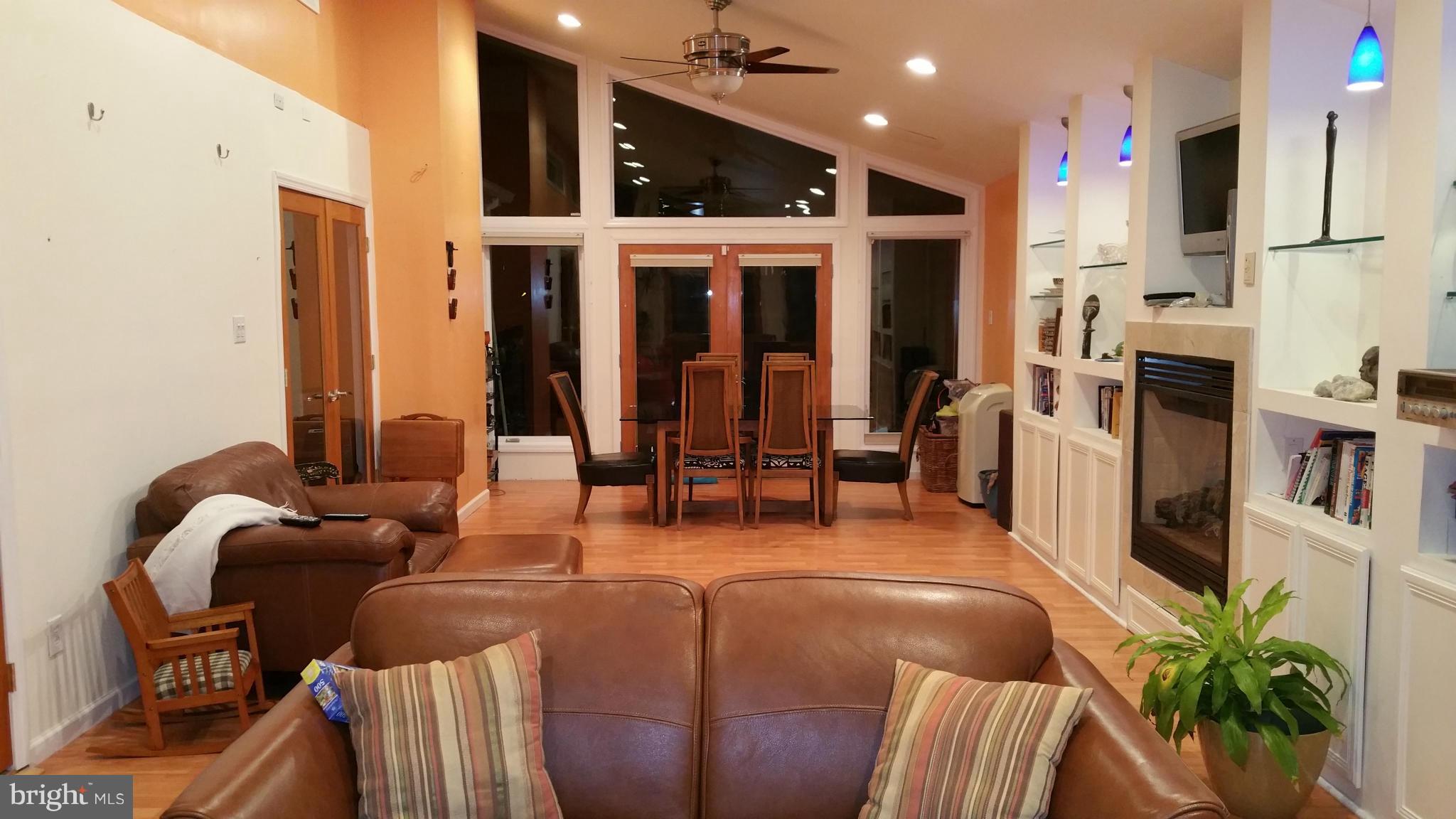 4874 Long View Road Camp Springs, MD 20748 - Photo 21 of 28 Family Room
