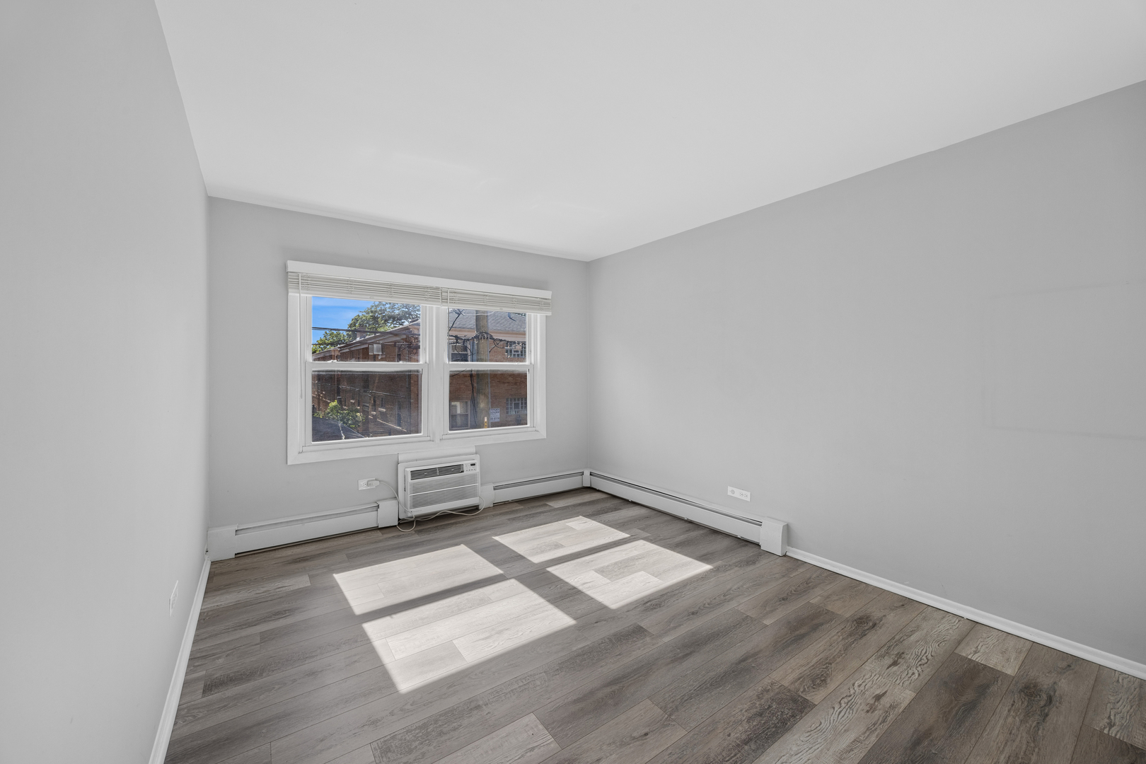 1025 Randolph Street, Unit 112 Oak Park, IL 60302 - Photo 17 of 25