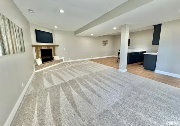 $599,900 | 107 Samuel Court, Washington, IL 61571