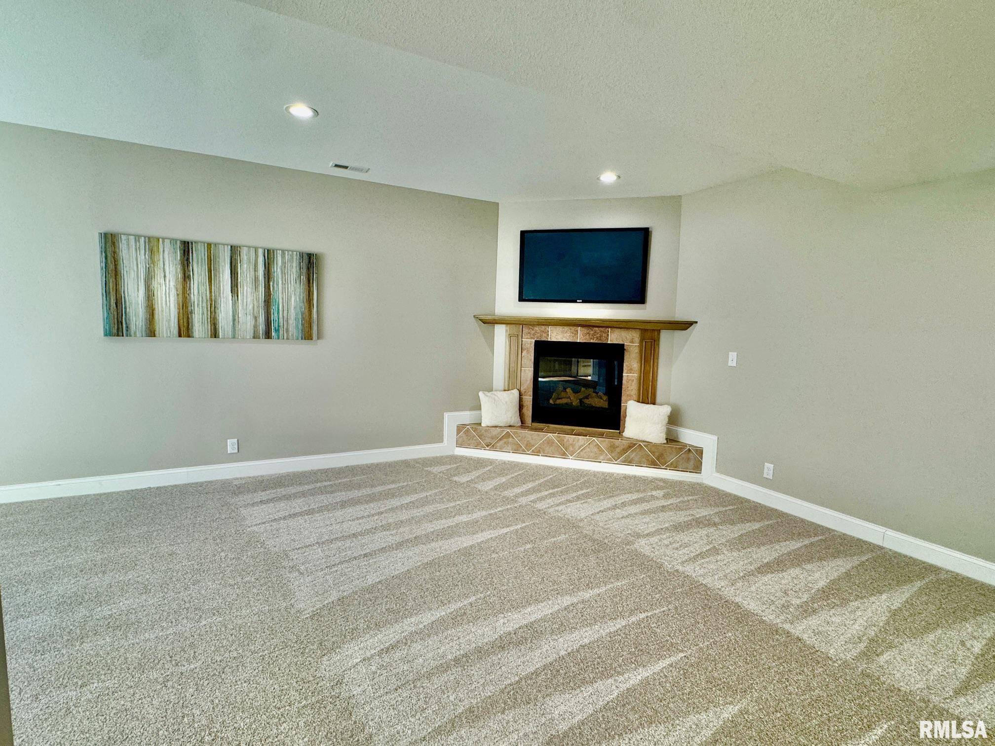 107 Samuel Court Washington, IL 61571 - Photo 33 of 53