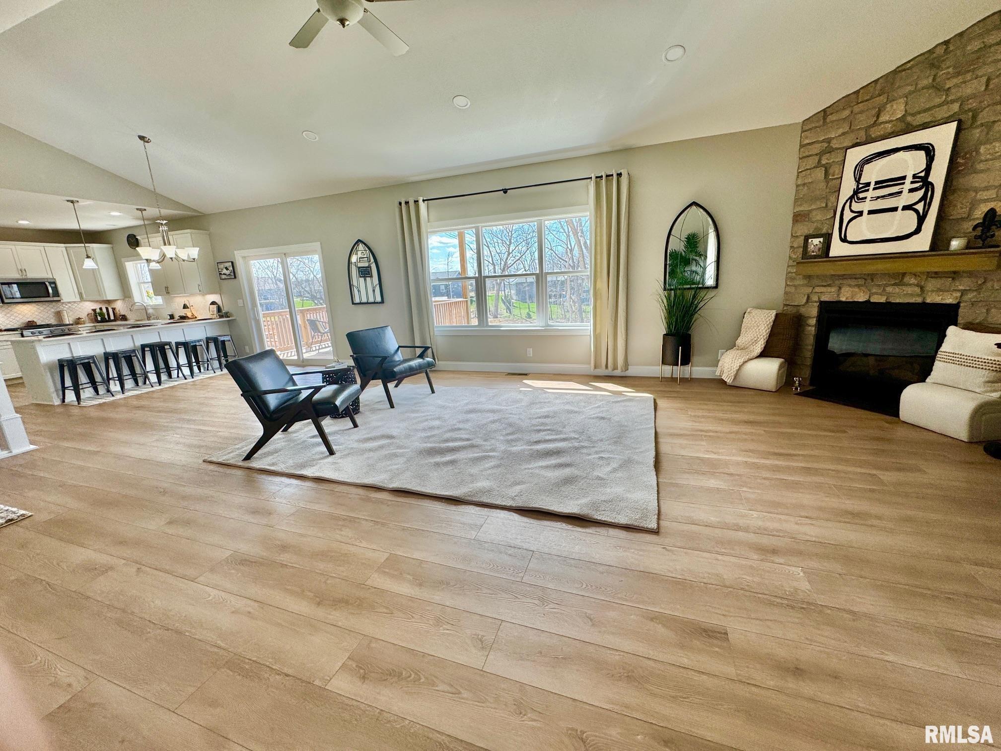 107 Samuel Court Washington, IL 61571 - Photo 4 of 53
