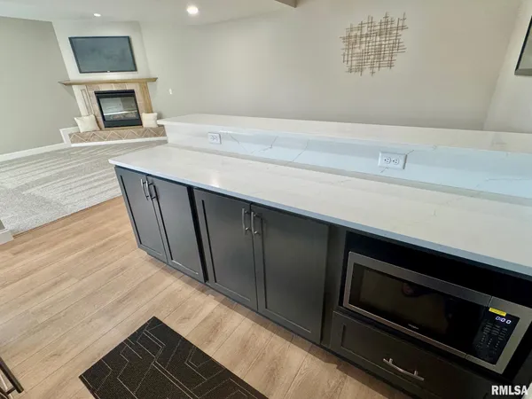 $599,900 | 107 Samuel Court, Washington, IL 61571