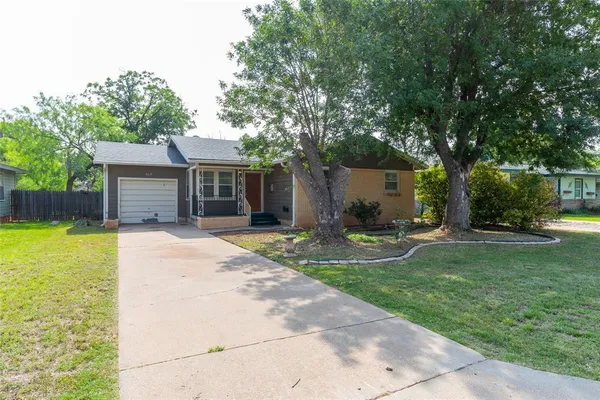 $170,000 | 617 Briarwood Street, Abilene, TX 79603