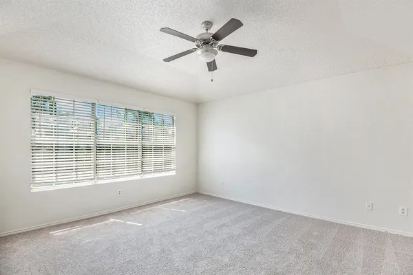 $2,175 | 8201 Cloverglen Lane, Fort Worth, TX 76123