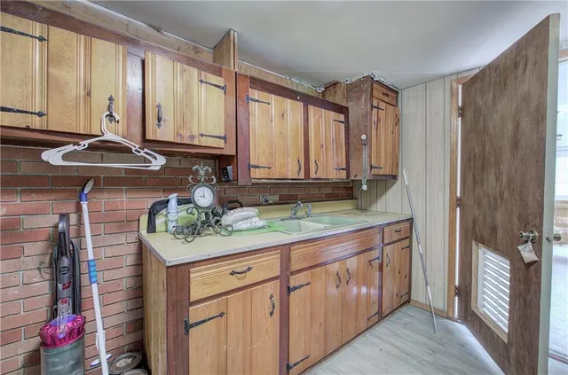 $405,000 | 55 Westview Drive Northeast, Cartersville, GA 30121