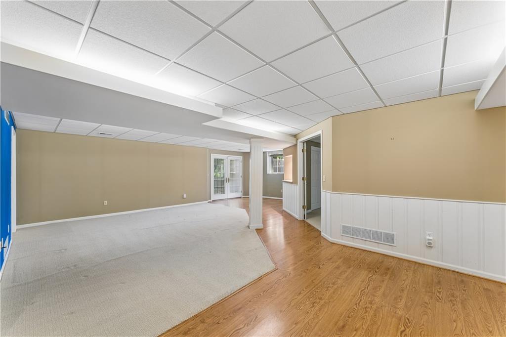 14936 Rhodes Circle Lenexa, KS 66215 - Photo 44 of 87