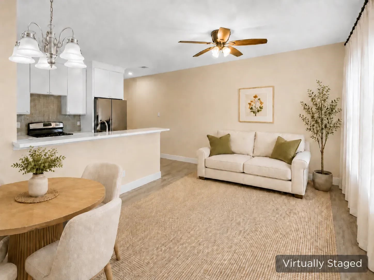 5618 Ridgeway Drive, Unit B Houston, TX 77033 - Photo 2 of 9